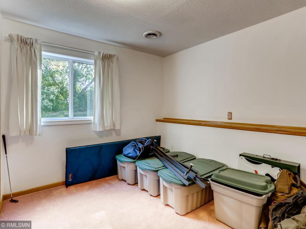 4943 Heather Ridge Road North Oakdale, MN 55128 - Photo 23 of 28 Gallery Image 23