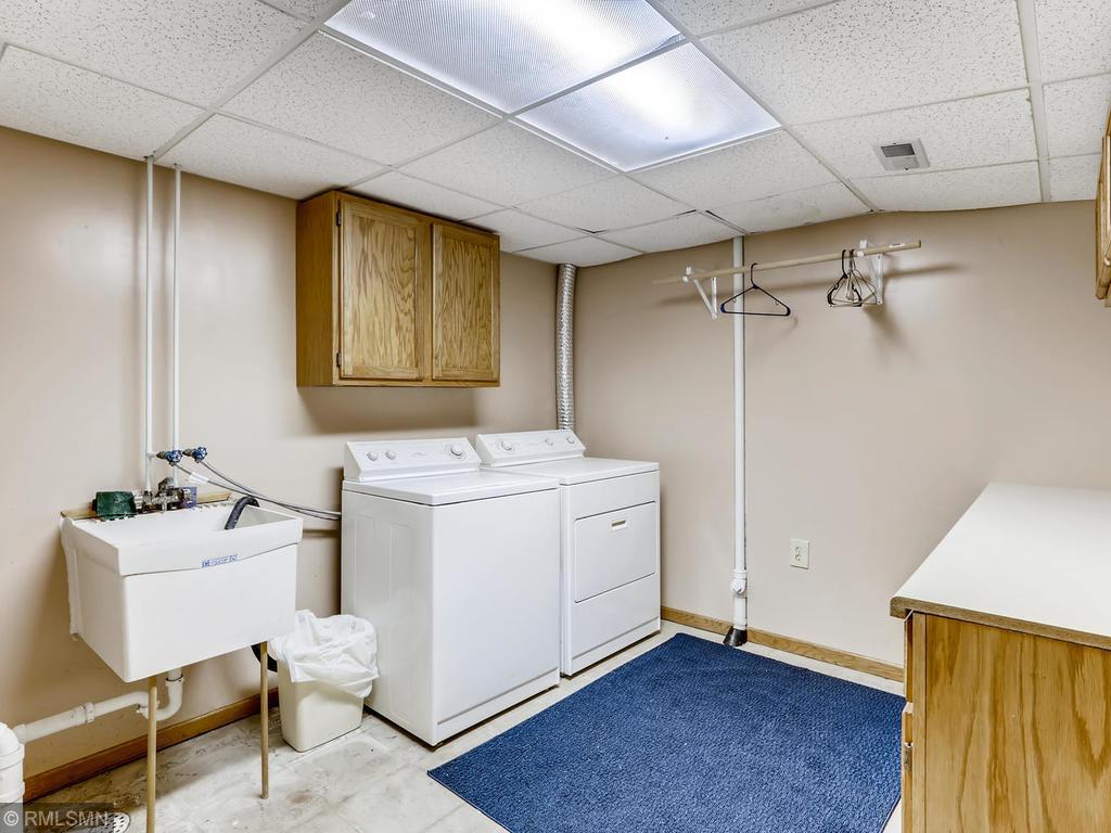 4943 Heather Ridge Road North Oakdale, MN 55128 - Photo 25 of 28 Gallery Image 25
