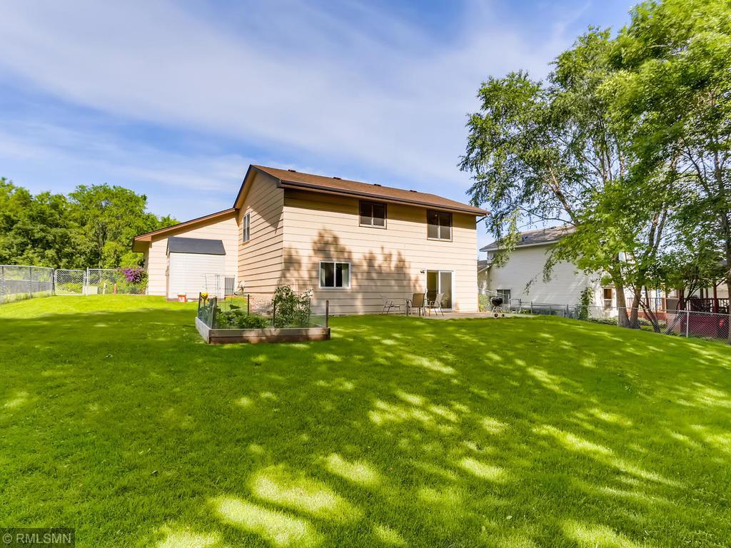 4943 Heather Ridge Road North Oakdale, MN 55128 - Photo 27 of 28 Gallery Image 27