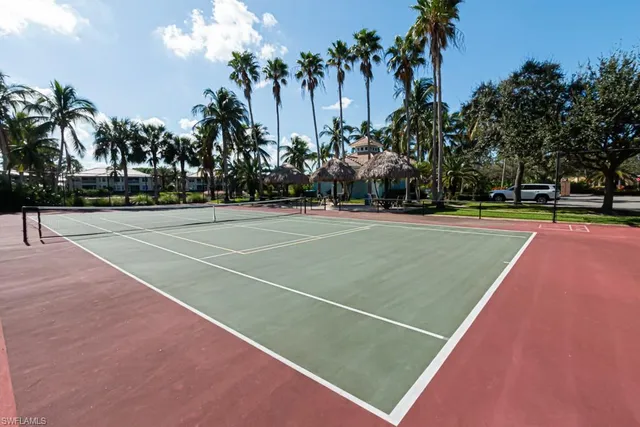 a view of a tennis court