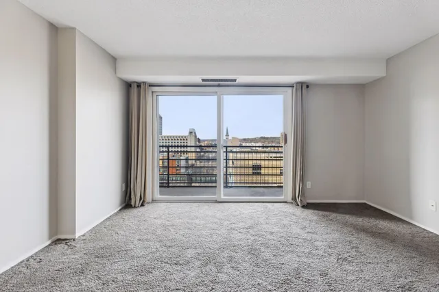 $125,000 | 66 9th Street East, Unit 1609, St. Paul, MN 55101