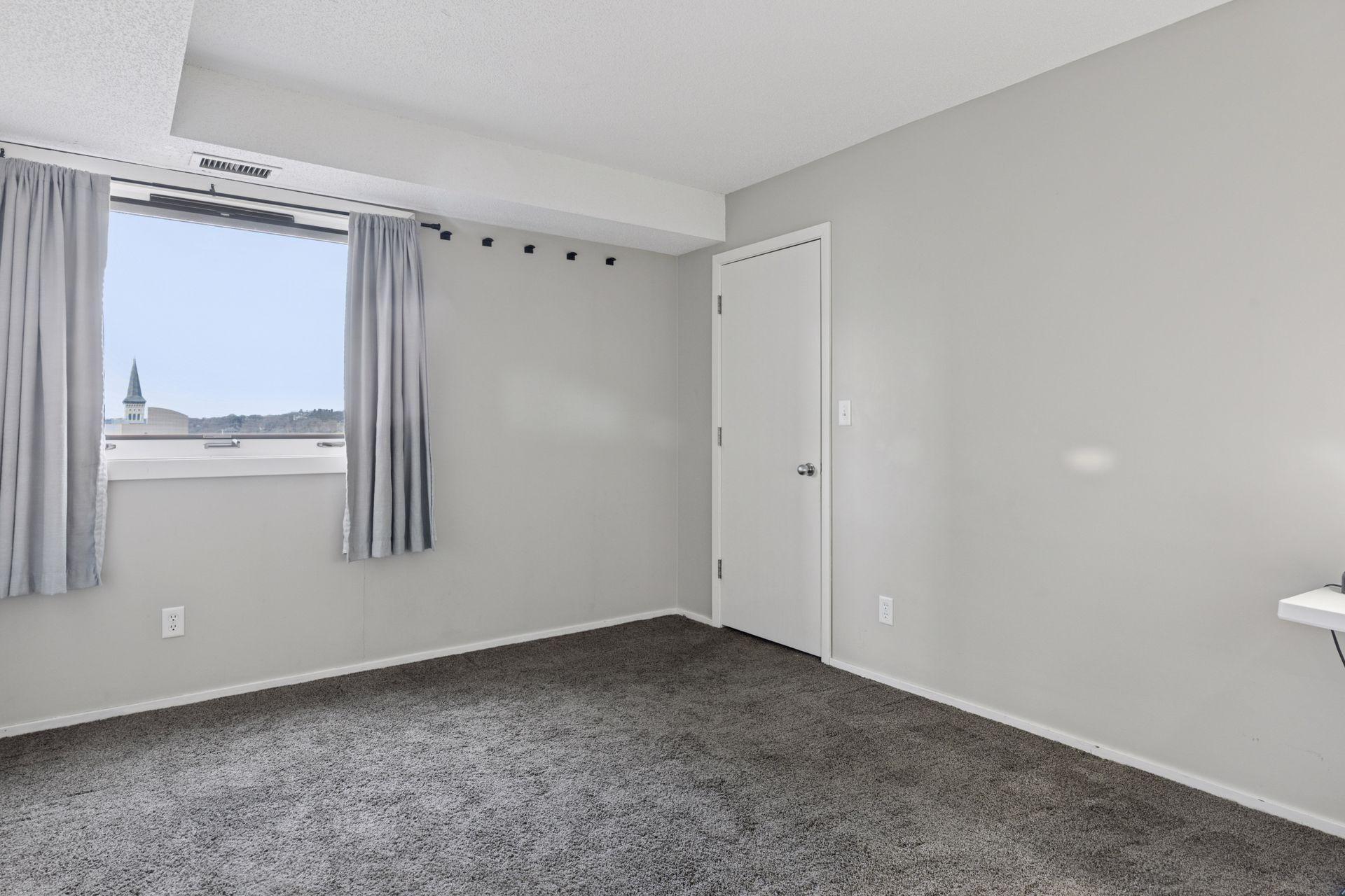 66 9th Street East, Unit 1609 St. Paul, MN 55101 - Photo 20 of 28