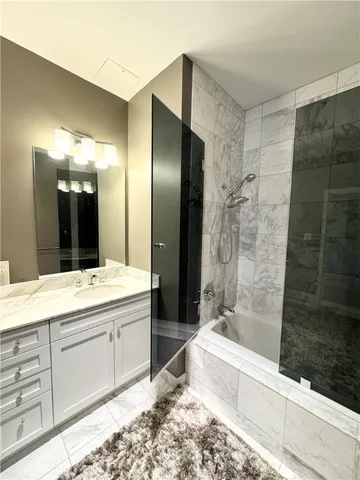 $535,000 | 100 Exchange Street, Unit 202, Providence, RI 02903