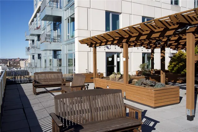 $535,000 | 100 Exchange Street, Unit 202, Providence, RI 02903