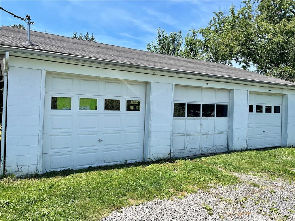 2504 Old Pittsburgh Road New Castle, PA 16101 - Photo 22 of 23 Gallery Image 22