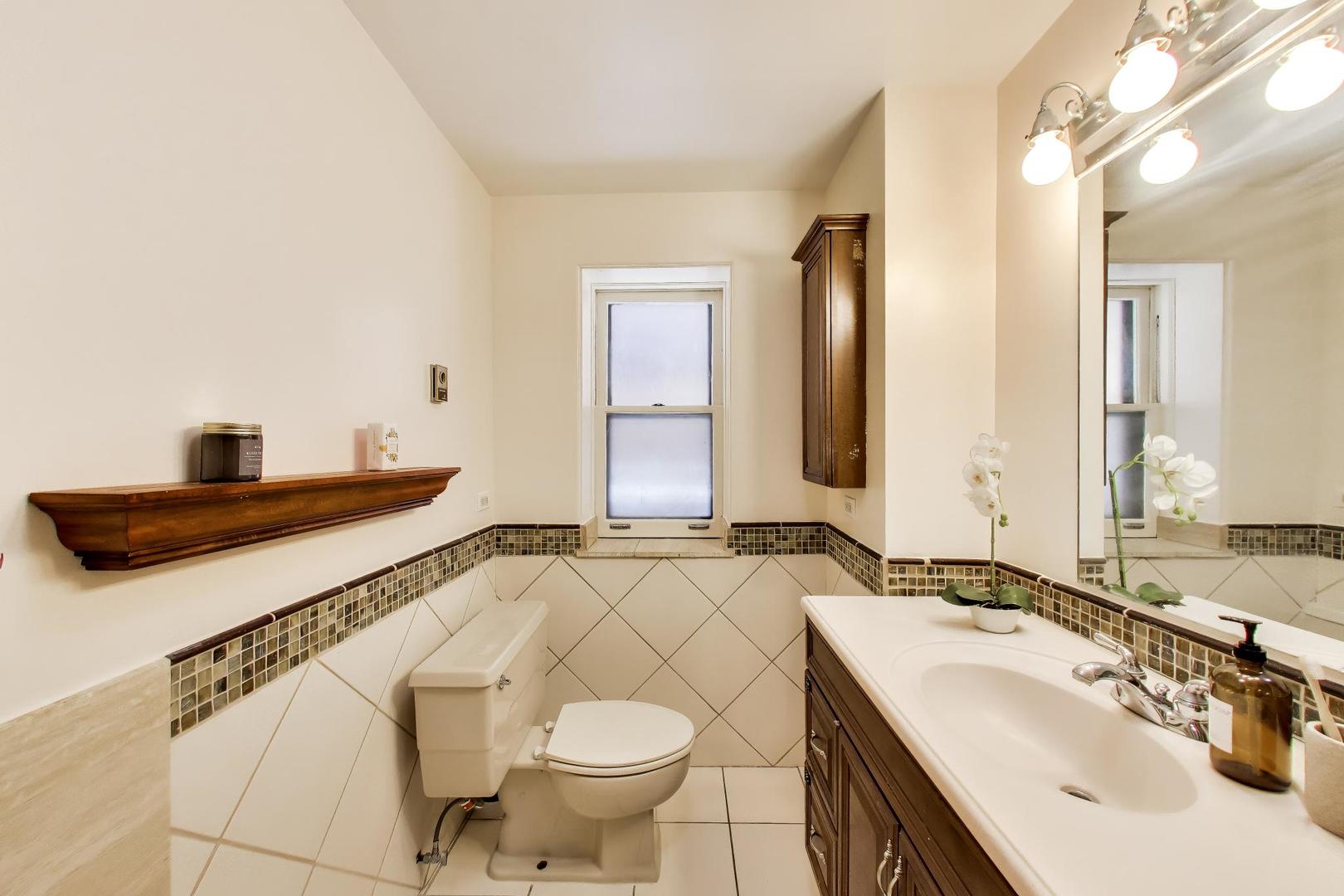 674 West Irving Park Road, Unit F6 Chicago, IL 60613 - Photo 24 of 30 Gallery Image 24