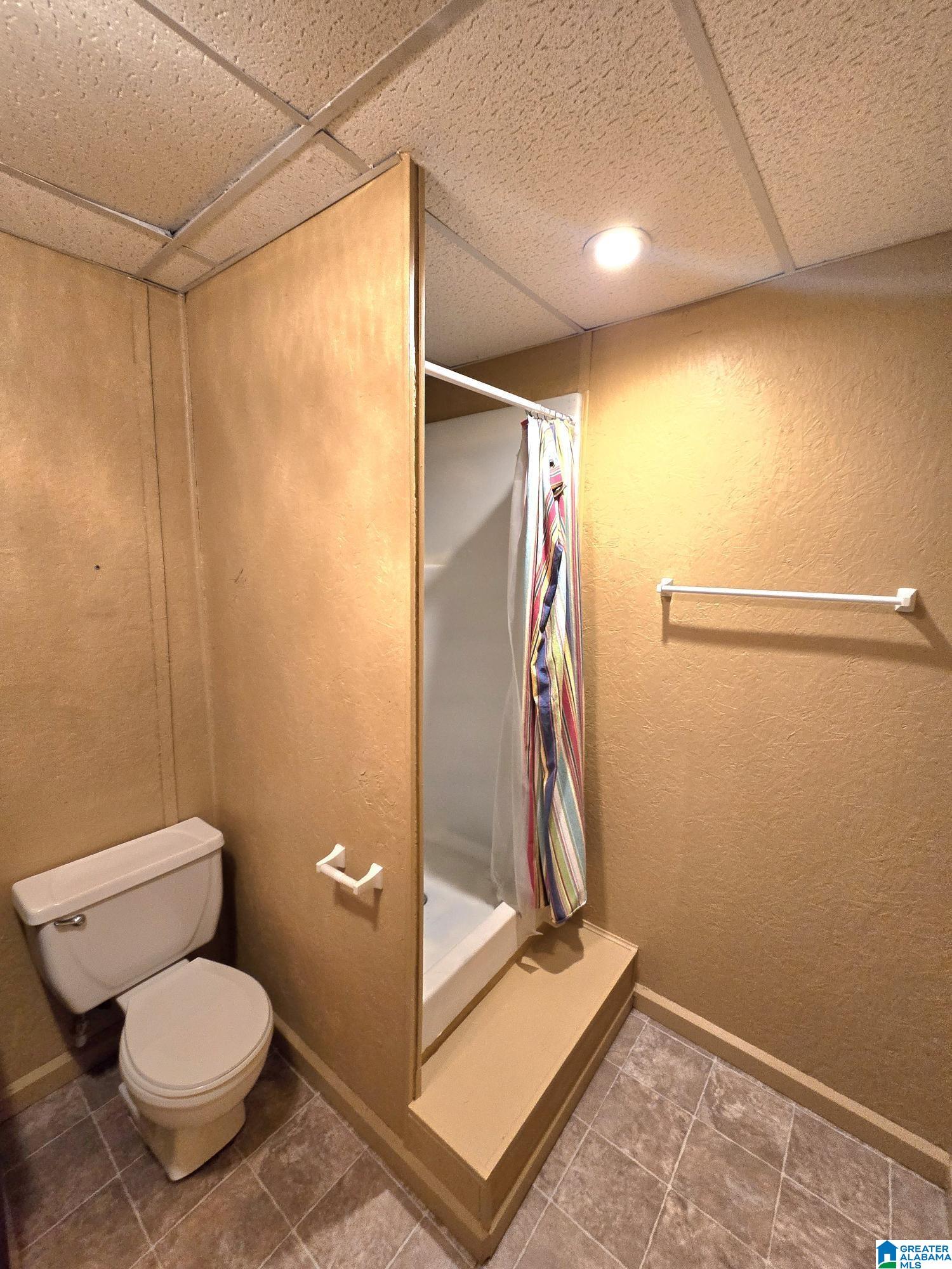 208 Sunny Hill Road Anniston, AL 36206 - Photo 25 of 33