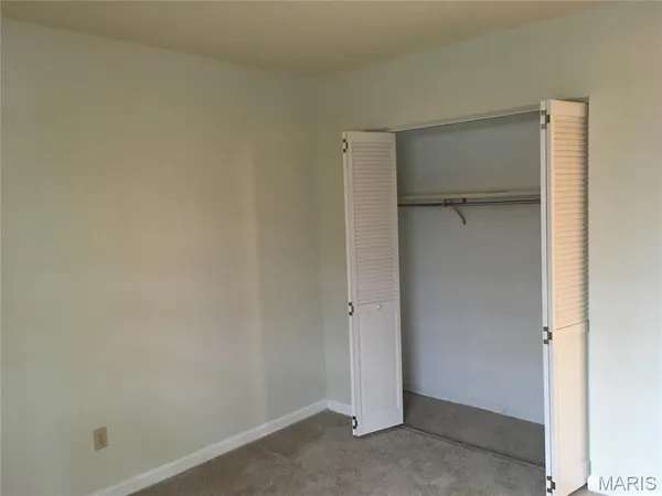 $1,650 | 9071 Wrenwood Lane, Brentwood, MO 63144