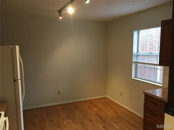 $1,650 | 9071 Wrenwood Lane, Brentwood, MO 63144