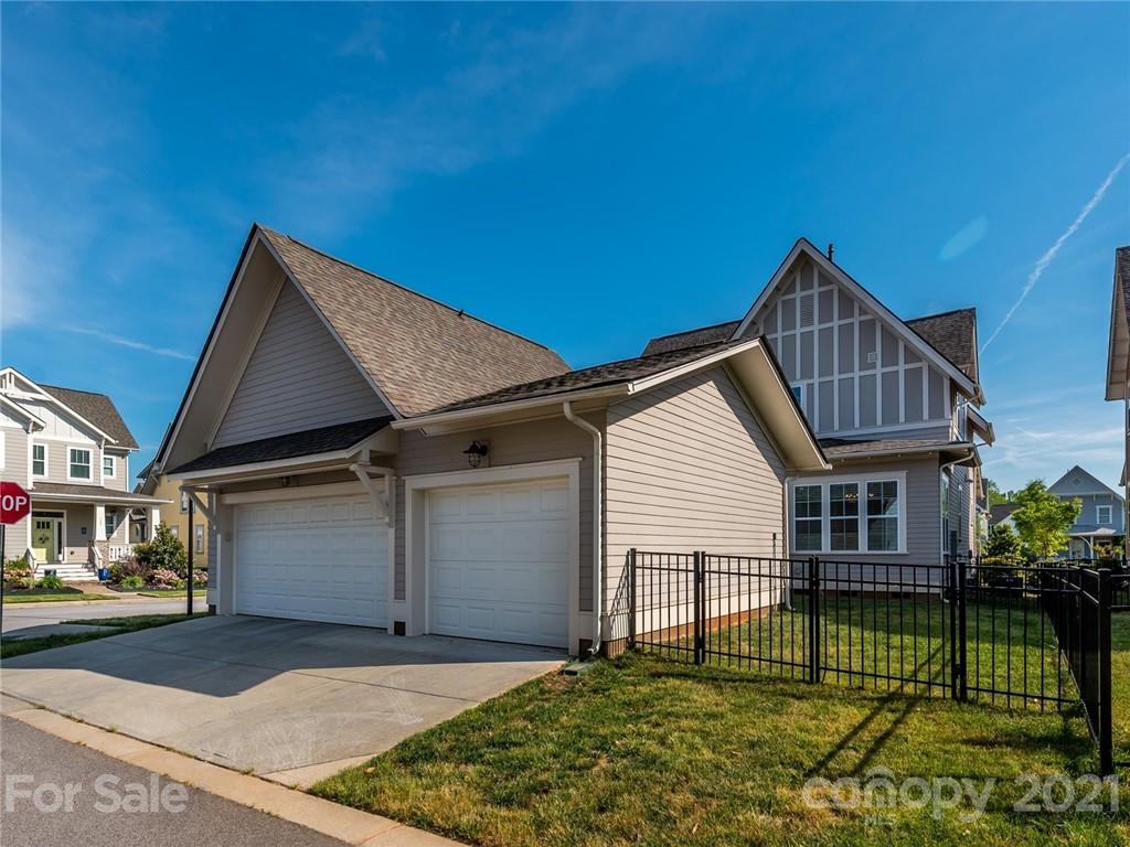 1082 Ridge Runner Road Rock Hill, SC 29730 - Photo 30 of 40 Gallery Image 30