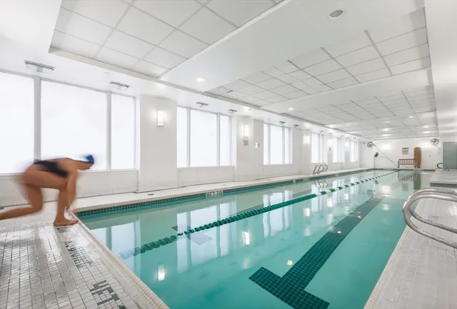 $995,000 | 10 Rogers Street, Unit 606, Cambridge, MA 02142