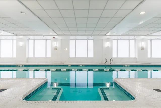 $995,000 | 10 Rogers Street, Unit 606, Cambridge, MA 02142