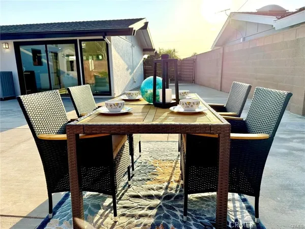 $2,199,000 | 3432 Yellowtail Drive, Rossmoor, CA 90720