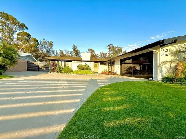 $2,199,000 | 3432 Yellowtail Drive, Rossmoor, CA 90720