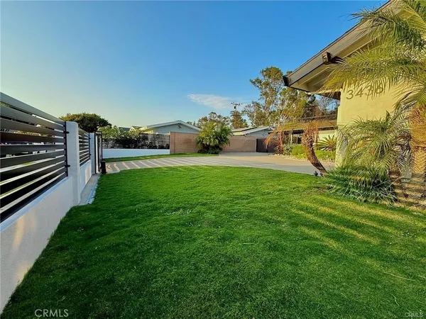 $2,199,000 | 3432 Yellowtail Drive, Rossmoor, CA 90720