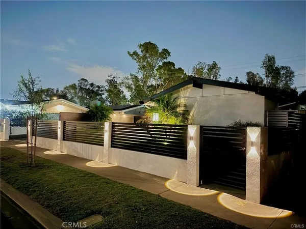 $2,199,000 | 3432 Yellowtail Drive, Rossmoor, CA 90720