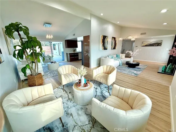 $2,199,000 | 3432 Yellowtail Drive, Rossmoor, CA 90720