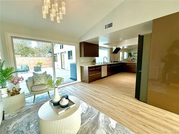 $2,199,000 | 3432 Yellowtail Drive, Rossmoor, CA 90720