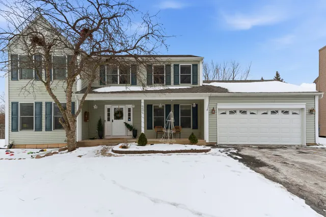 $480,000 | 2001 Madison Avenue, Gurnee, IL 60031