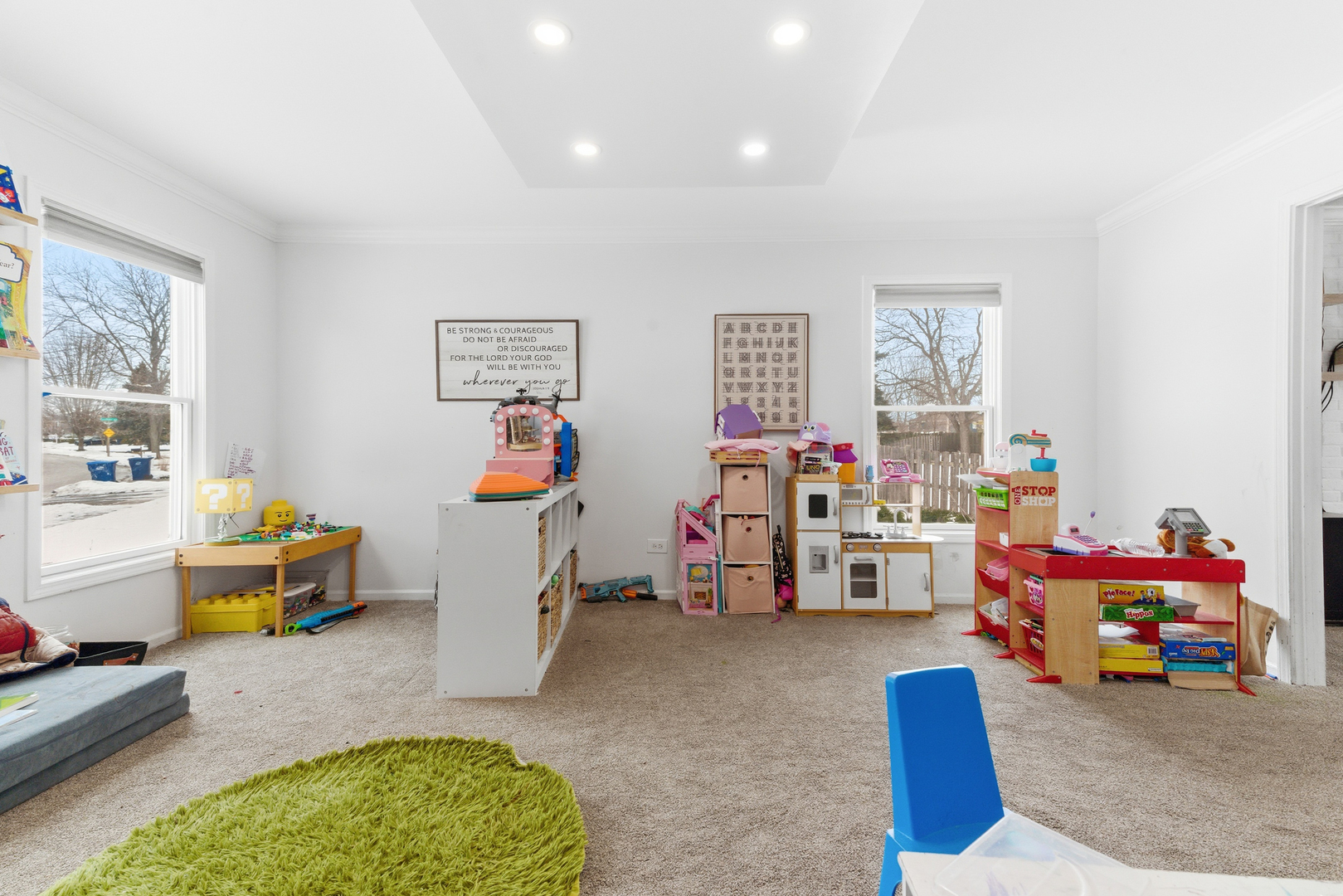 2001 Madison Avenue Gurnee, IL 60031 - Photo 13 of 36