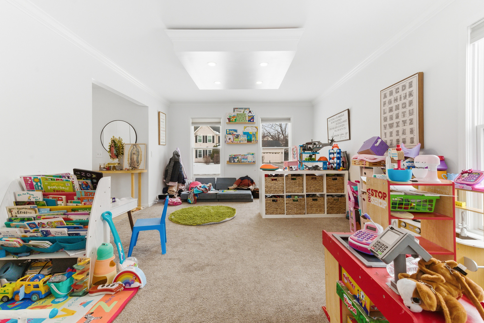 2001 Madison Avenue Gurnee, IL 60031 - Photo 14 of 36