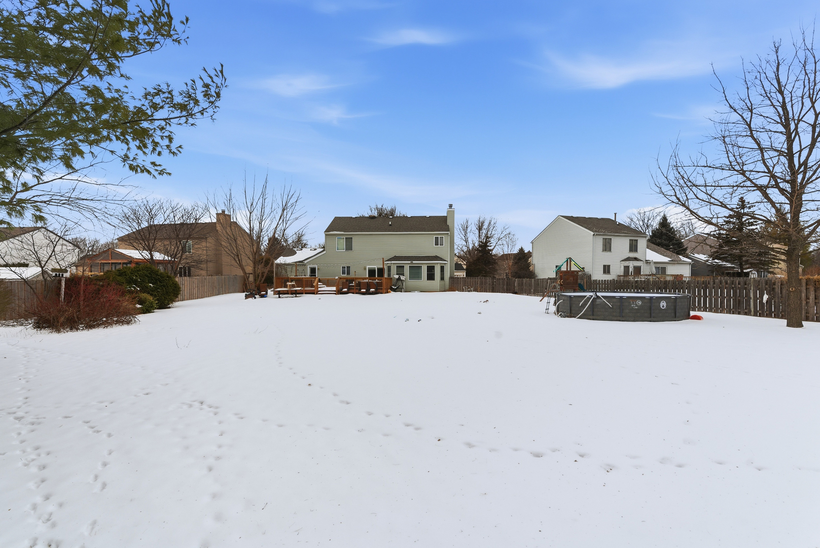 2001 Madison Avenue Gurnee, IL 60031 - Photo 32 of 36