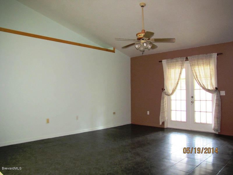 6055 Elgin Road Cocoa, FL 32927 - Photo 30 of 42 LIVING ROOM V2