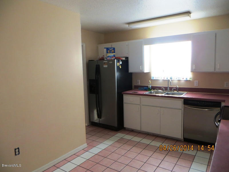 6055 Elgin Road Cocoa, FL 32927 - Photo 4 of 42 KITCHEN V2