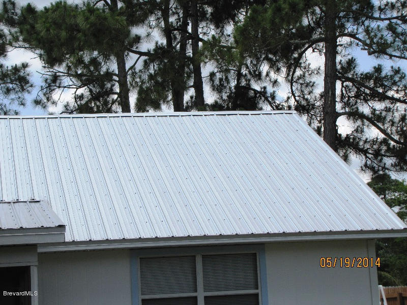 6055 Elgin Road Cocoa, FL 32927 - Photo 36 of 42 METAL ROOF