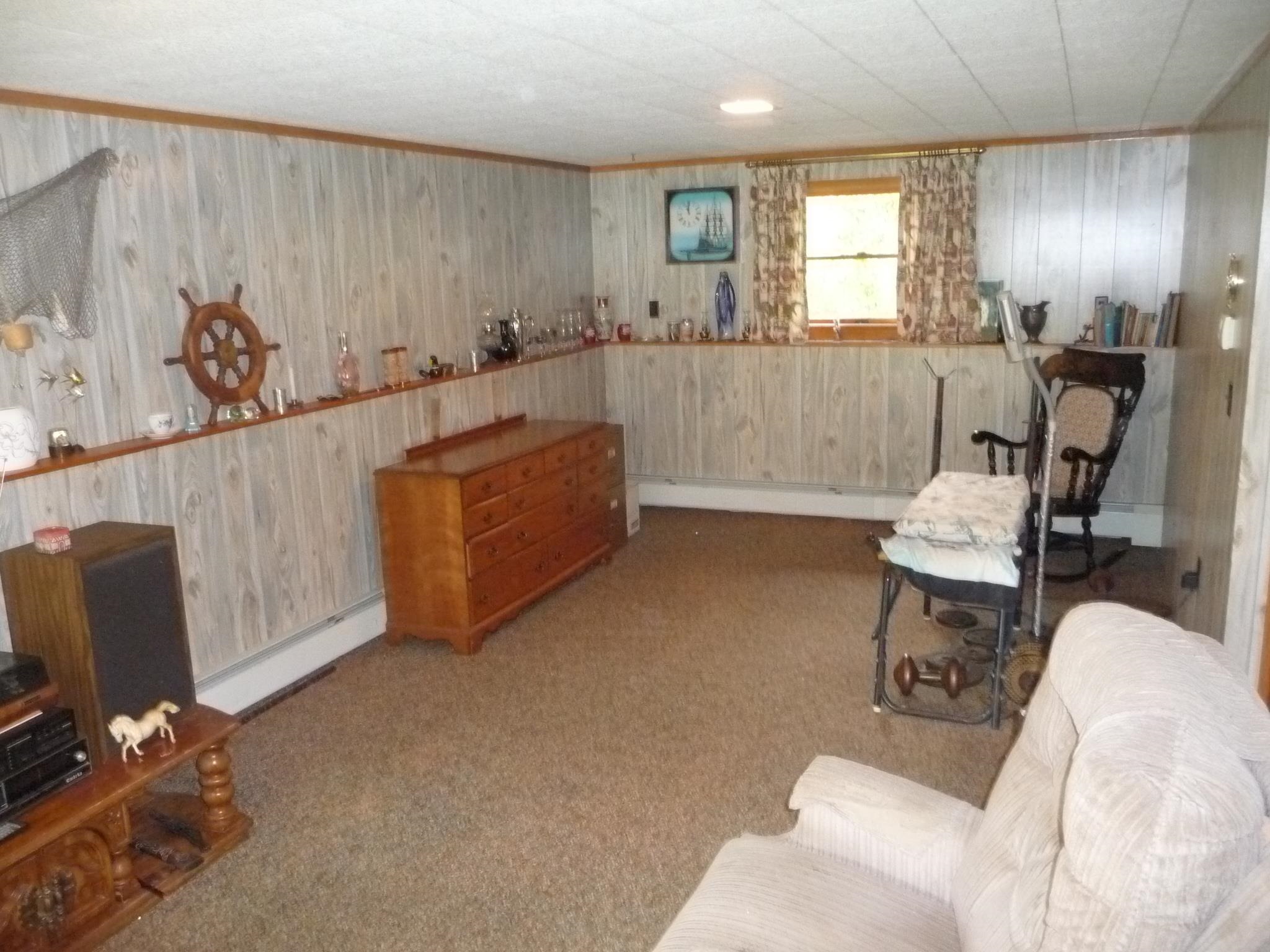 165 Kendall Pond Road Windham, NH 03087 - Photo 25 of 35