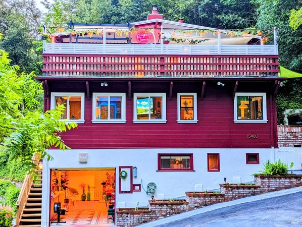 $615,000 | 15460 Bay Avenue, Guerneville, CA 95446