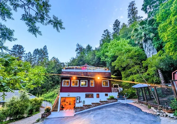 $615,000 | 15460 Bay Avenue, Guerneville, CA 95446