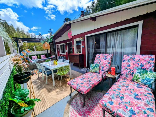 $615,000 | 15460 Bay Avenue, Guerneville, CA 95446