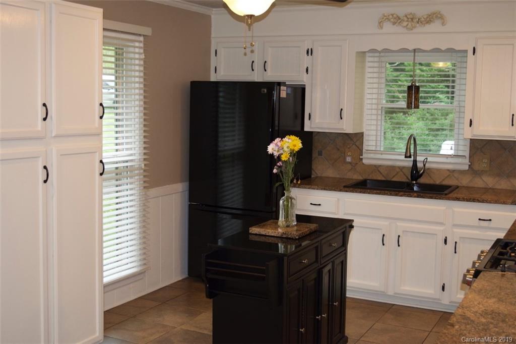 1287 Rabbit Run Road, Unit 5 York, SC 29745 - Photo 9 of 20 Gallery Image 9