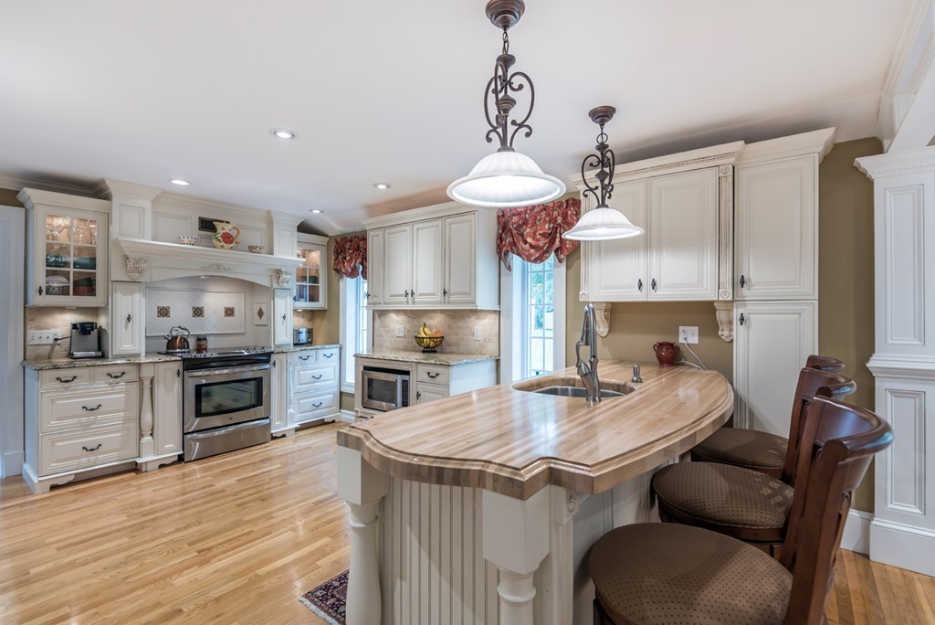 92 Depot Road Boxford, MA 01921 - Photo 8 of 26