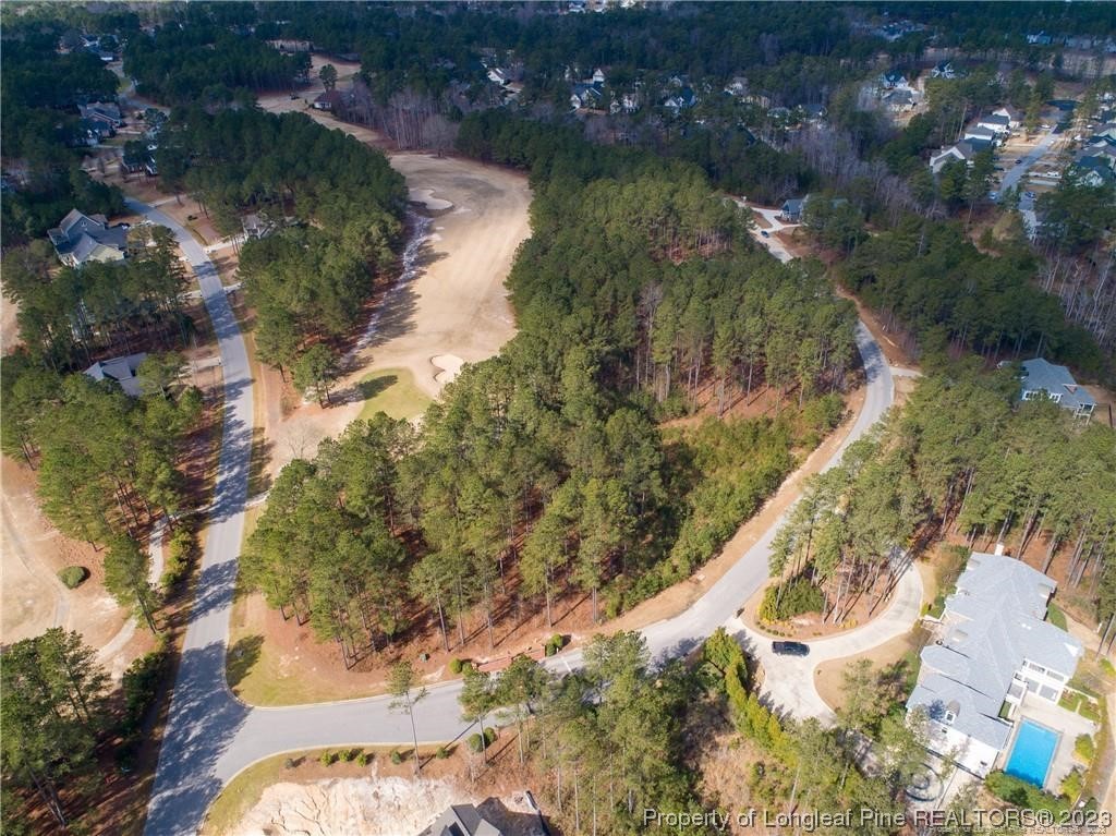 101 Broadlake Ln  