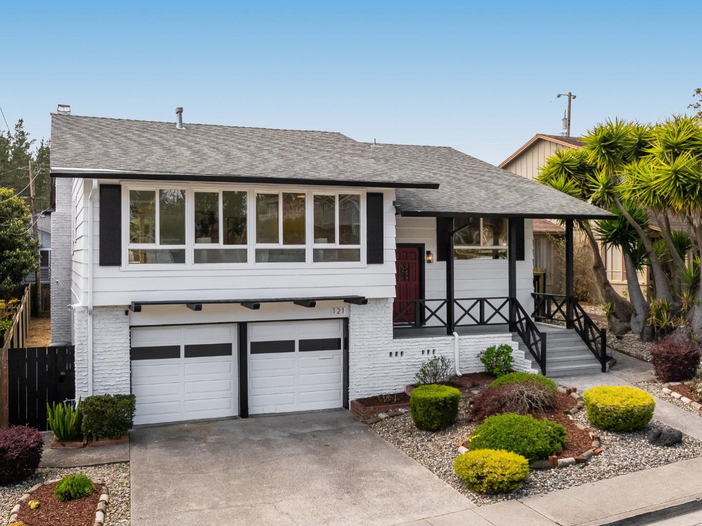 121 Riverside Drive San Bruno, CA 94066 - Photo 3 of 66