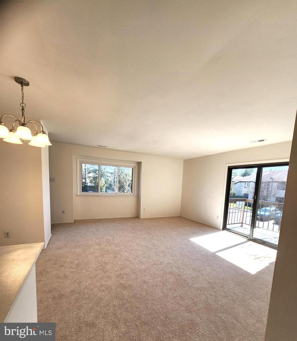 103 Lucas Lane Voorhees, NJ 08043 - Photo 7 of 28 Living room