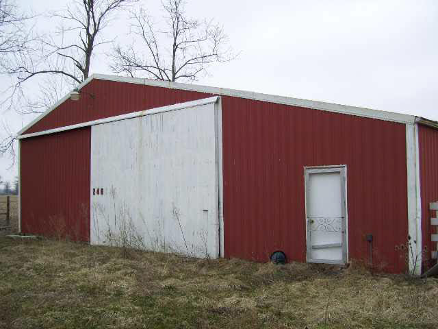 2404 North Country Club Road Muncie, IN 47303 - Photo 7 of 9