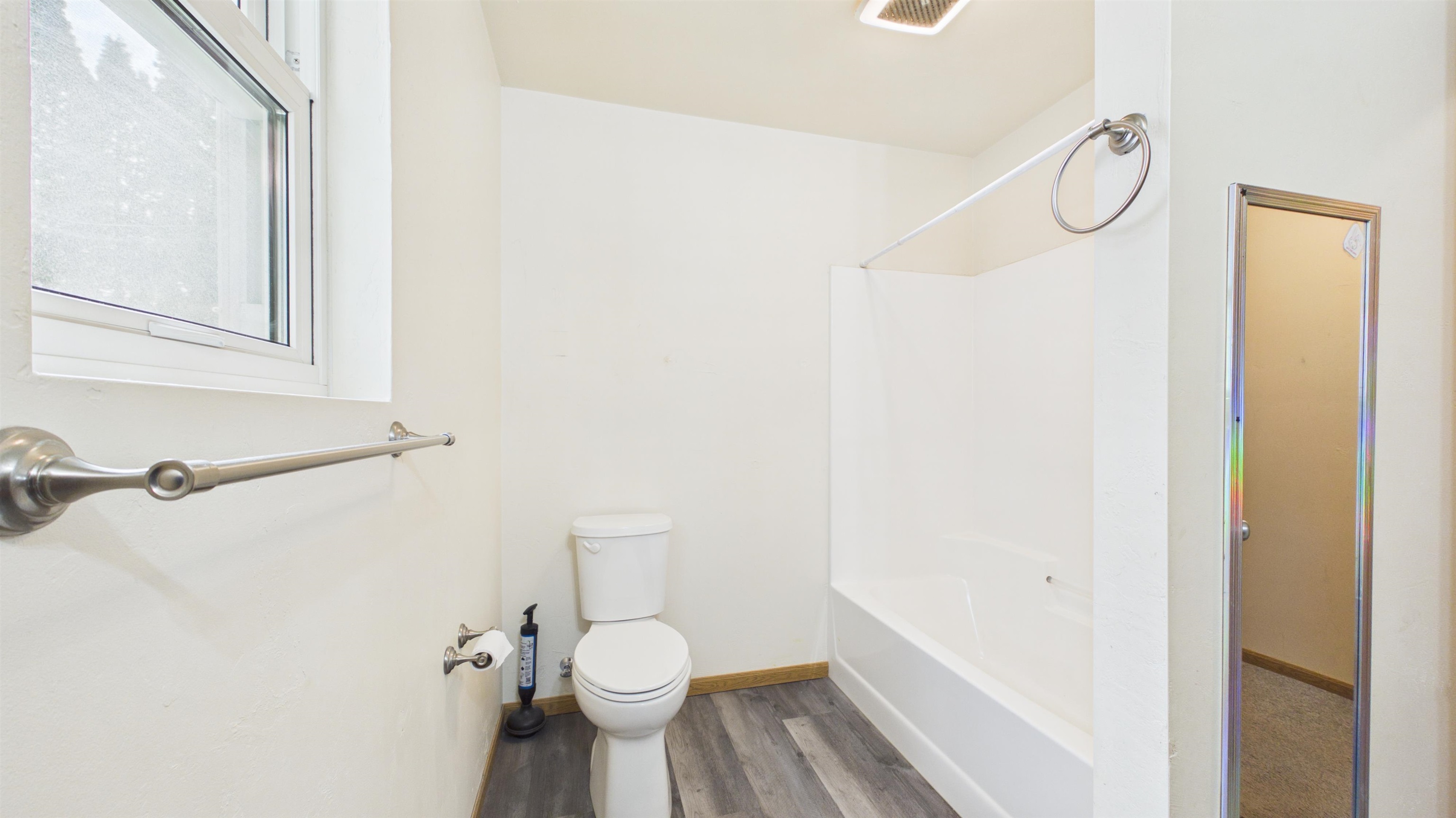 236 4th Street Menasha, WI 54952 - Photo 15 of 25