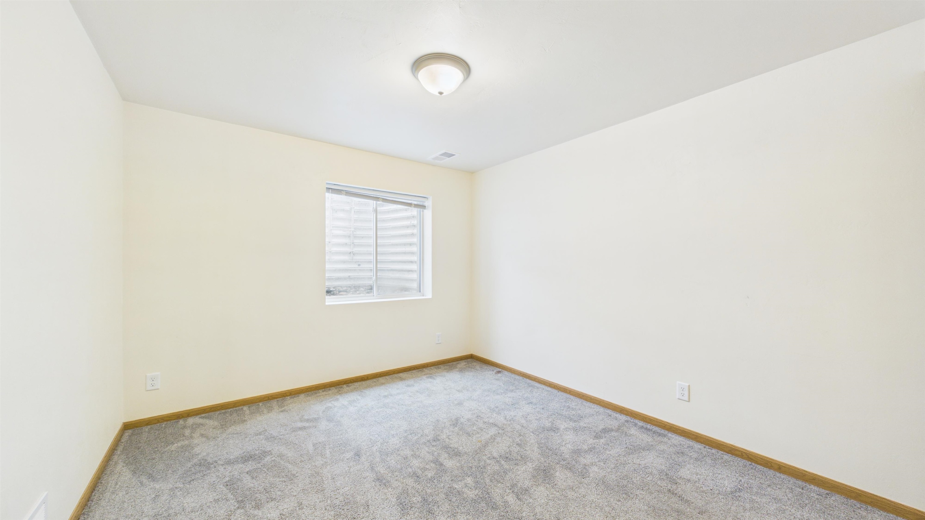 236 4th Street Menasha, WI 54952 - Photo 19 of 25