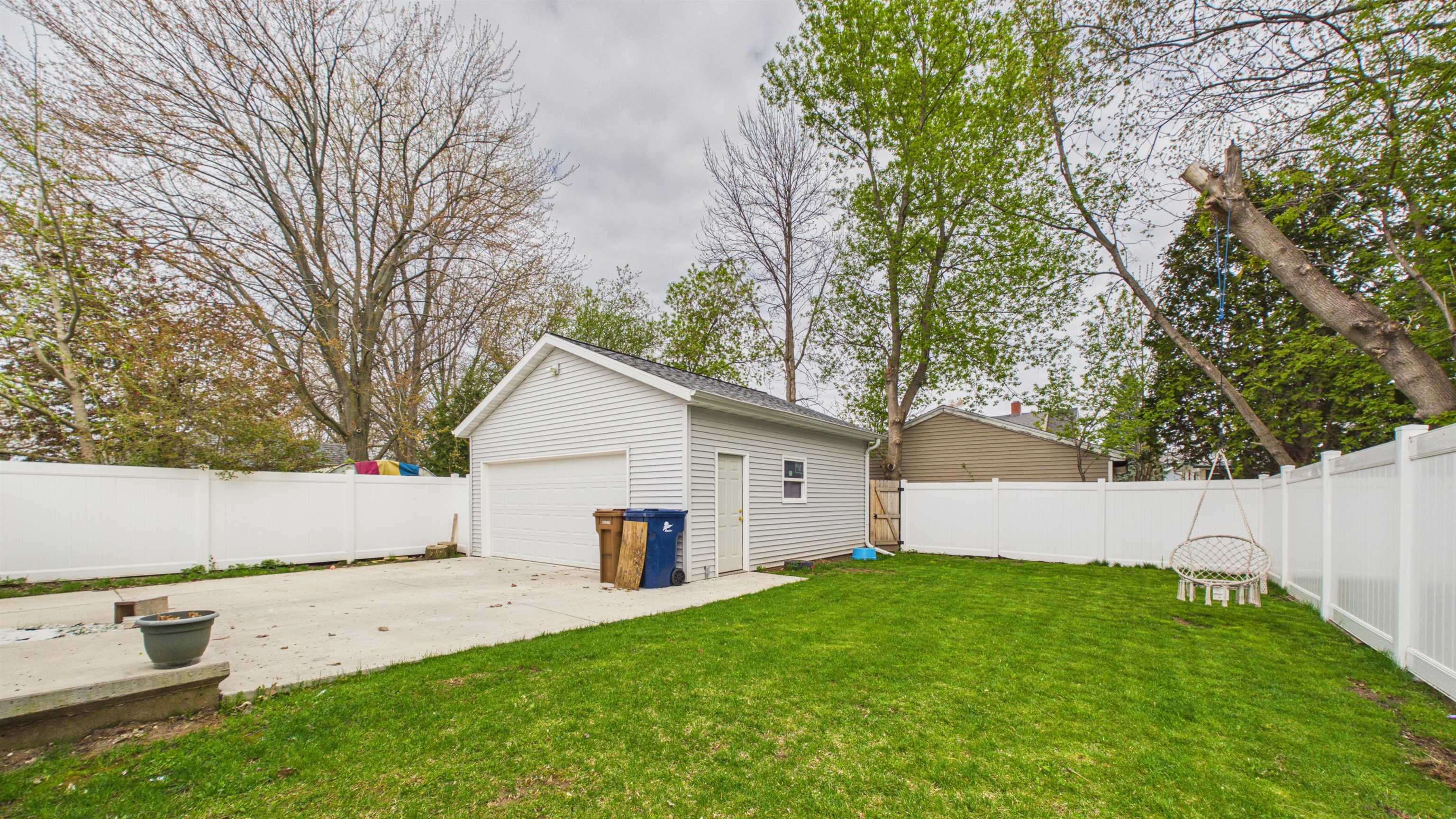 236 4th Street Menasha, WI 54952 - Photo 22 of 25