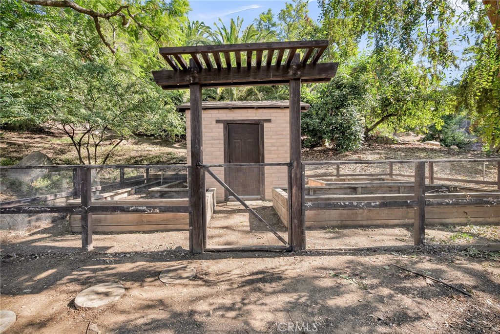 6146 Hawarden Drive Riverside, CA 92506 - Photo 49 of 75