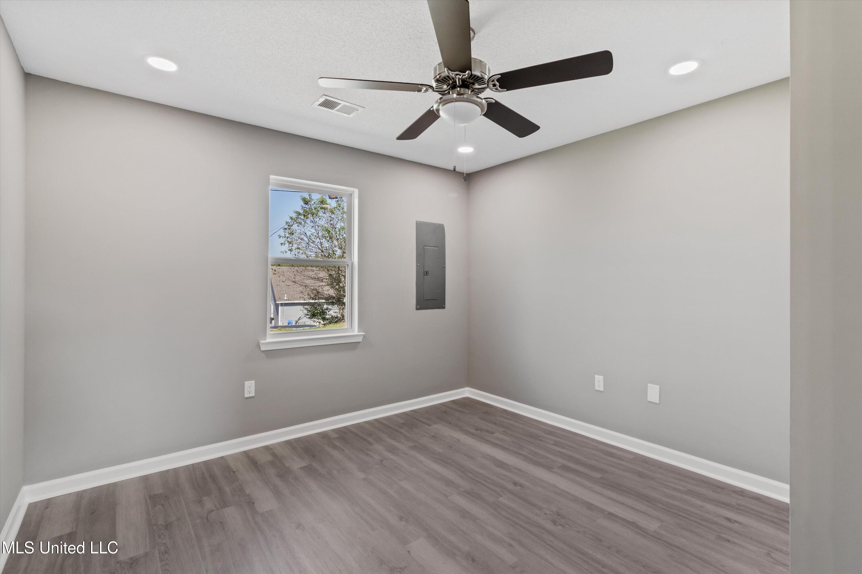 814 West Rdg Cove Holly Springs, MS 38635 - Photo 18 of 25 18-814 W Rdg Cv-18