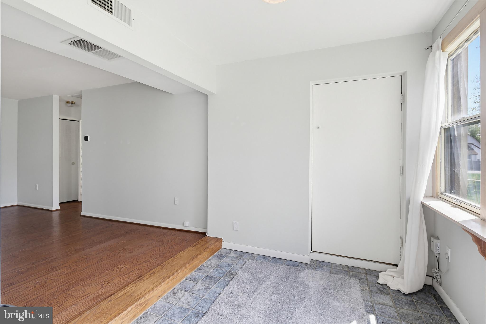 9653 White Acre Road, Unit B3 Columbia, MD 21045 - Photo 22 of 35