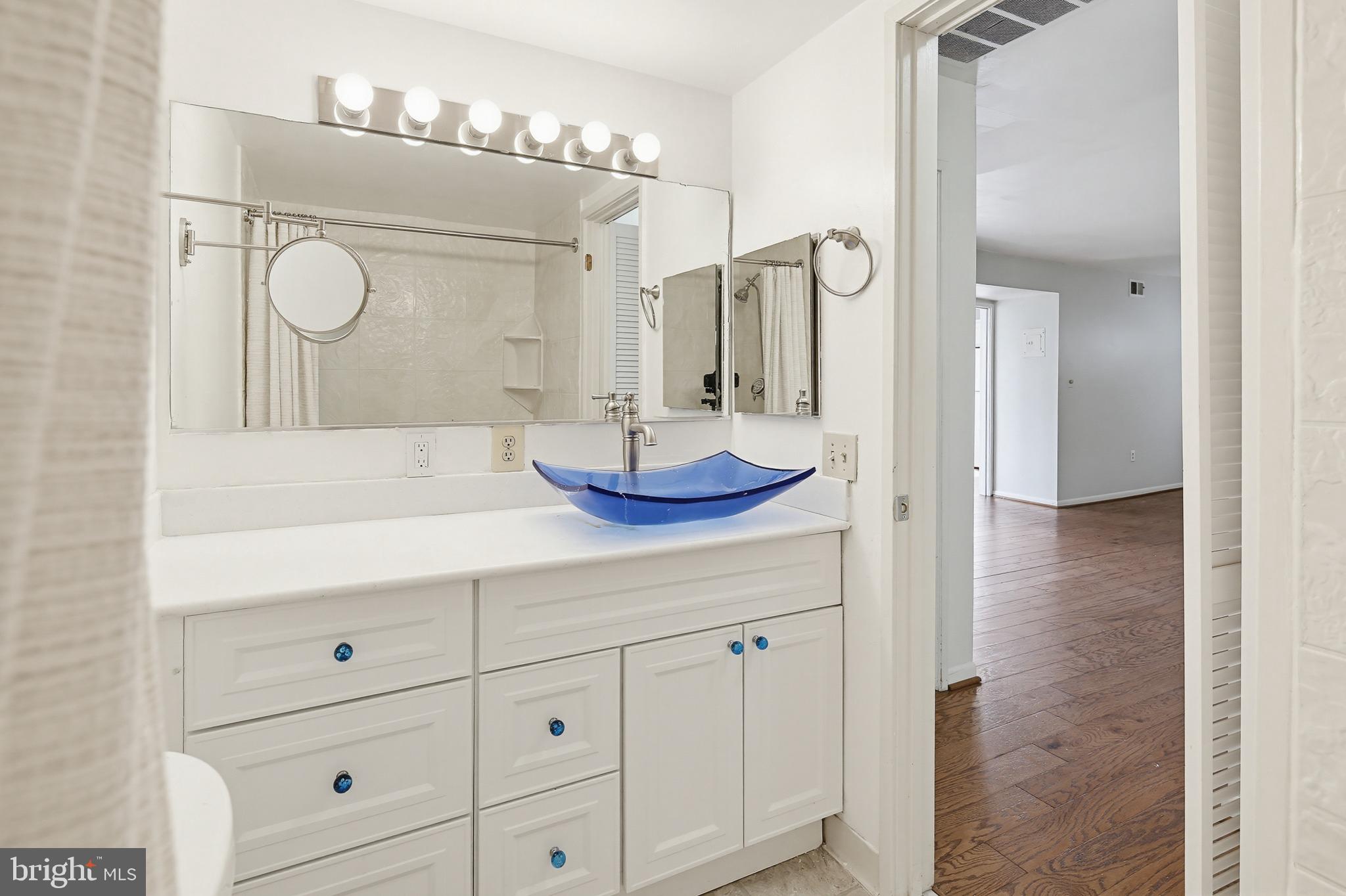 9653 White Acre Road, Unit B3 Columbia, MD 21045 - Photo 29 of 35