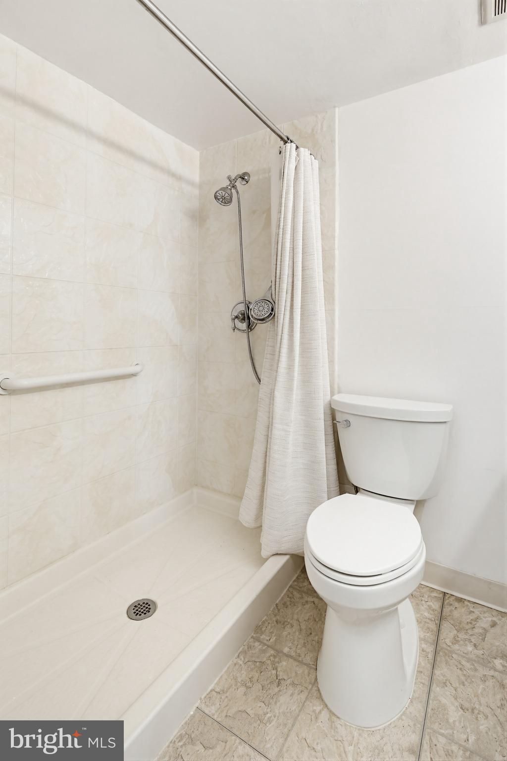9653 White Acre Road, Unit B3 Columbia, MD 21045 - Photo 31 of 35
