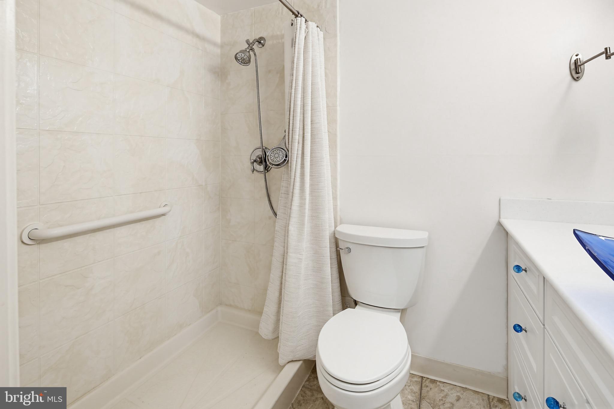 9653 White Acre Road, Unit B3 Columbia, MD 21045 - Photo 32 of 35