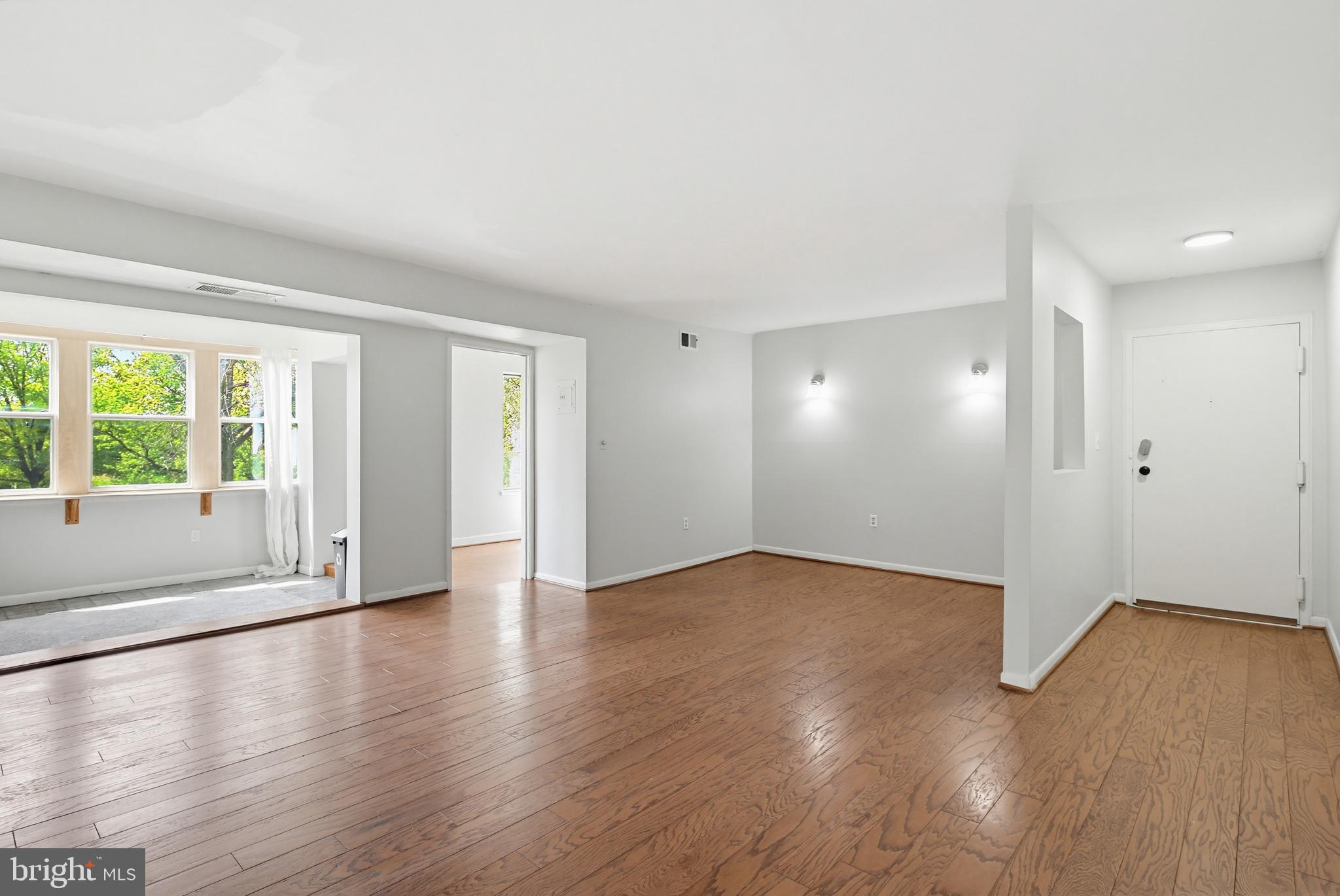 9653 White Acre Road, Unit B3 Columbia, MD 21045 - Photo 7 of 35