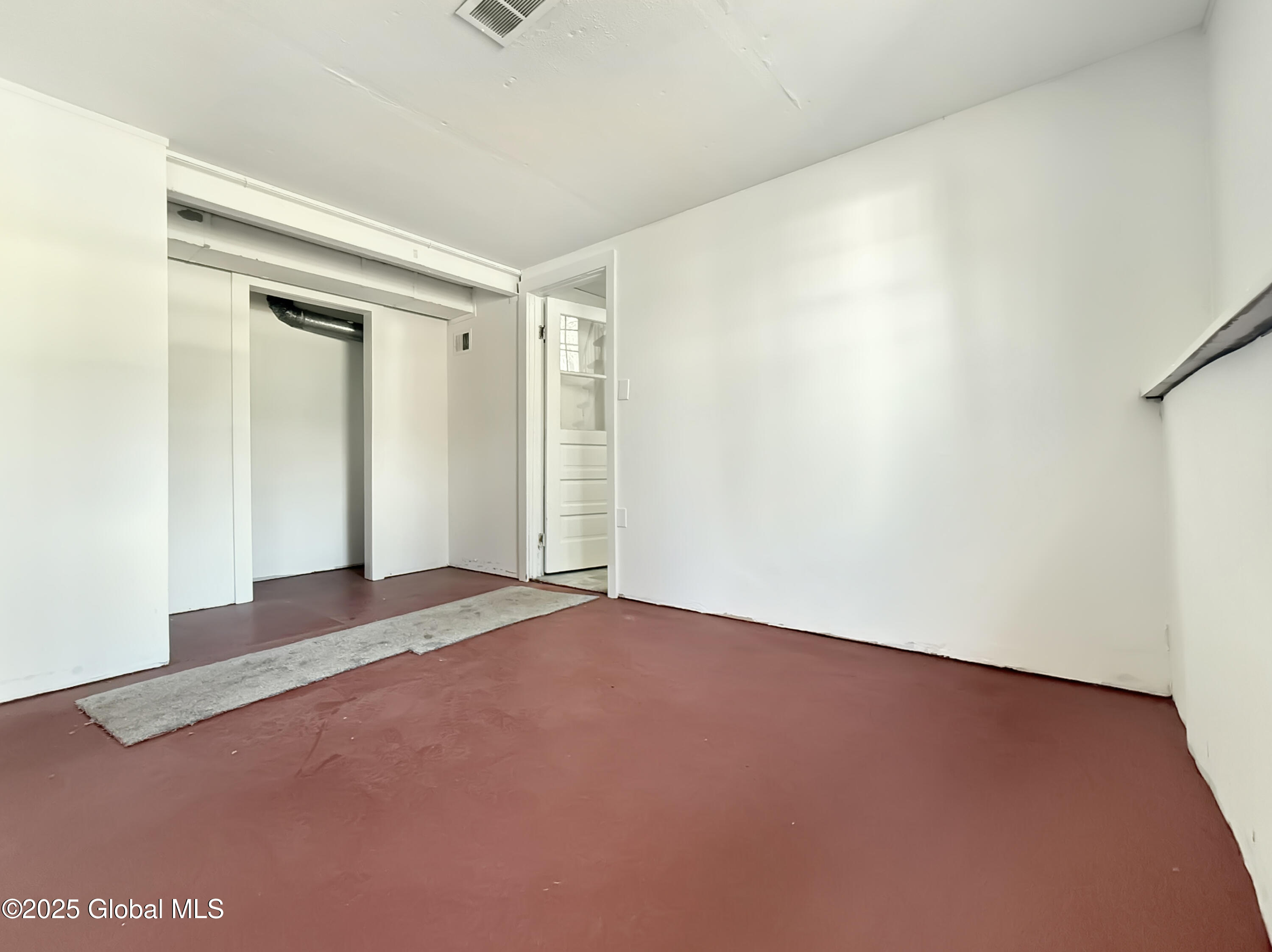 1 Orenda Spring Drive Saratoga Springs, NY 12866 - Photo 15 of 21 d94ecb4d2061c894b1314f1b639c66a5032ed414